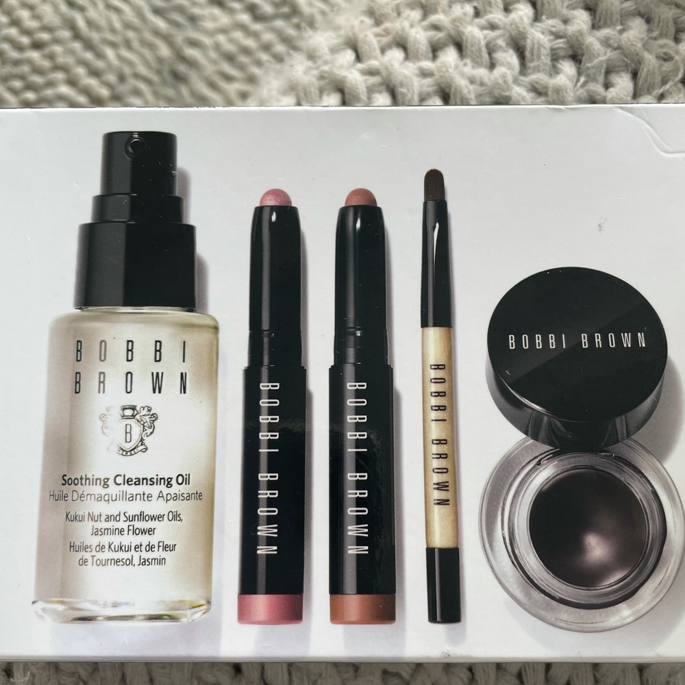 BOBBI BROWN Long-Wear Life Eye Kit - NEW IN BOX